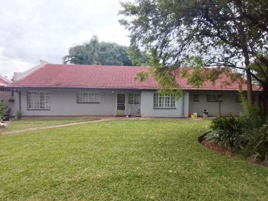 4 Bedroom Property for Sale in Protea Park North West